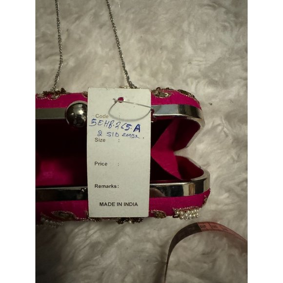 5 Elements by Radhika Gupta Pink Clutch Purse with Chain NWT - Picture 8 of 9